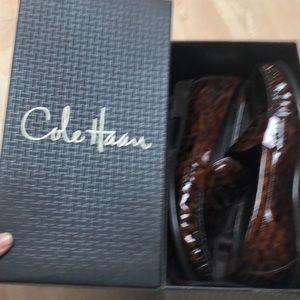 Like new Cole Haan tourtise print loafers 9.5